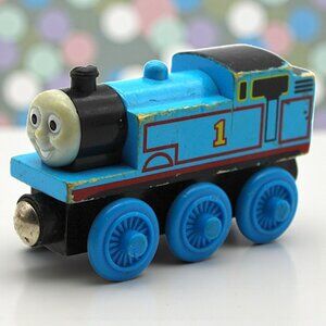 Thomas The Tank Engine Wooden Train Toy Blue & Black Classic Design 6"